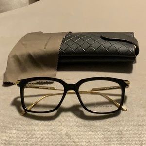 Bottega Veneta.    New!!!  Optical Eye Wear.   Black square frame w/ gold sides.